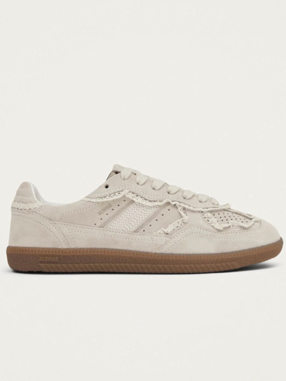 Alohas size 8 - 8.5 crochet cream leather sneakers TB 490